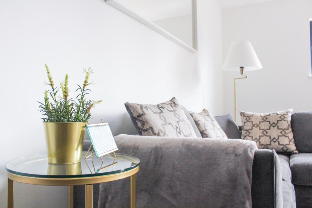 Modern 2 Bed Apartment With Central Location Birmingham Exteriör bild