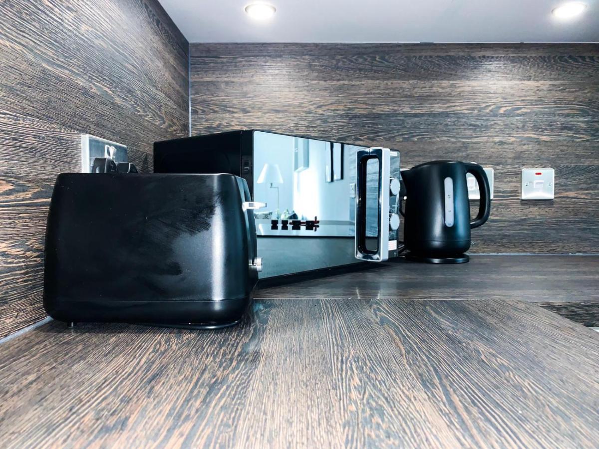 Modern 2 Bed Apartment With Central Location Birmingham Exteriör bild